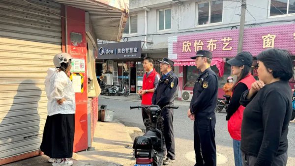 从“小油烟”到“大渣土”，打响城市“生态保卫战”|城治前沿