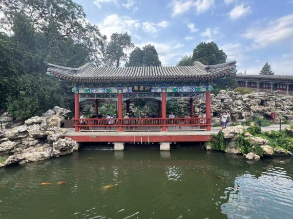 北京多家文博边幅错峰延时灵通，园中园周一不闭馆，搭客点赞